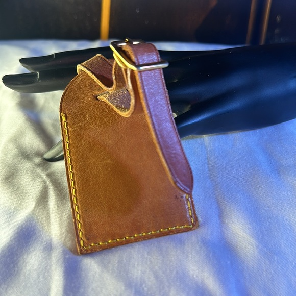 Louis Vuitton luggage tag - Picture 3 of 4